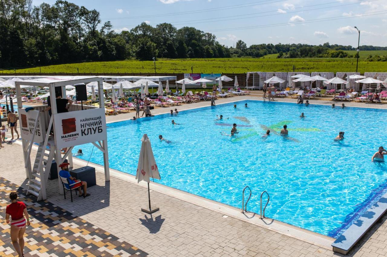 Drevny Grad Park-hotel Lviv Eksteriør bilde